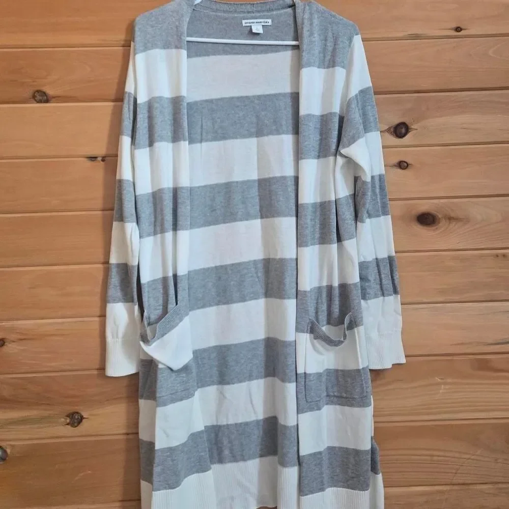 Amazon's Essentials Stripe Pattern Pocket Long Maxi Open Front Cardigan Sweater - Picture 2 of 7